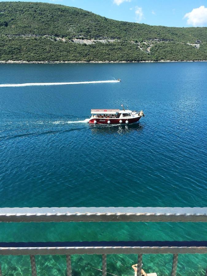 Villa Anteo Uz Plazu Sa Privatnim Parkingom Neum Exterior foto